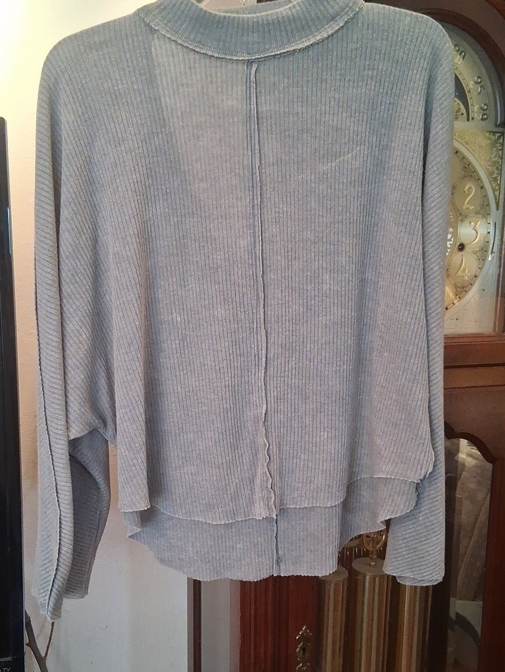 We The Free Light Gray Ribbed Crewneck Pullover